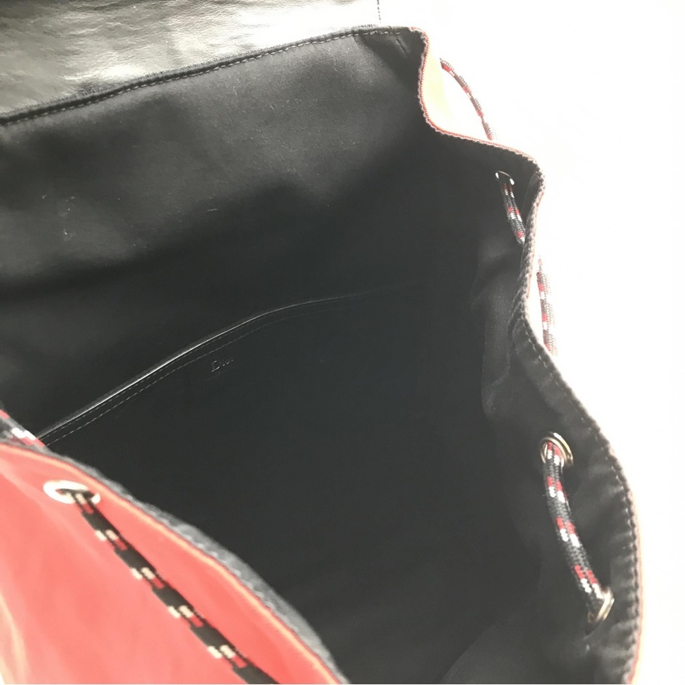 Dior Bumblebee Leather Flap Backpack - Picture 8 of 9